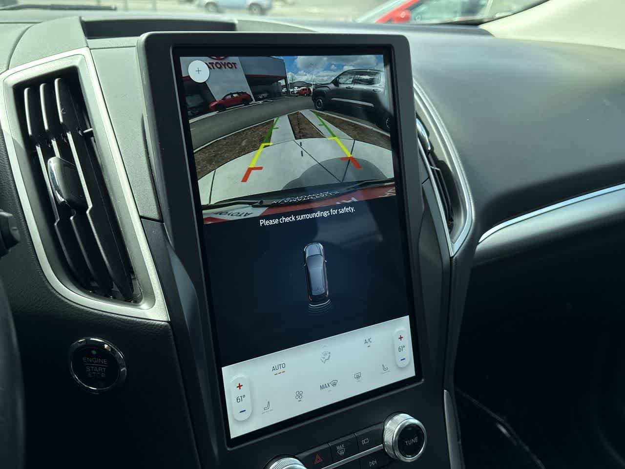 Thumbnail: 2022 Ford Edge - 19