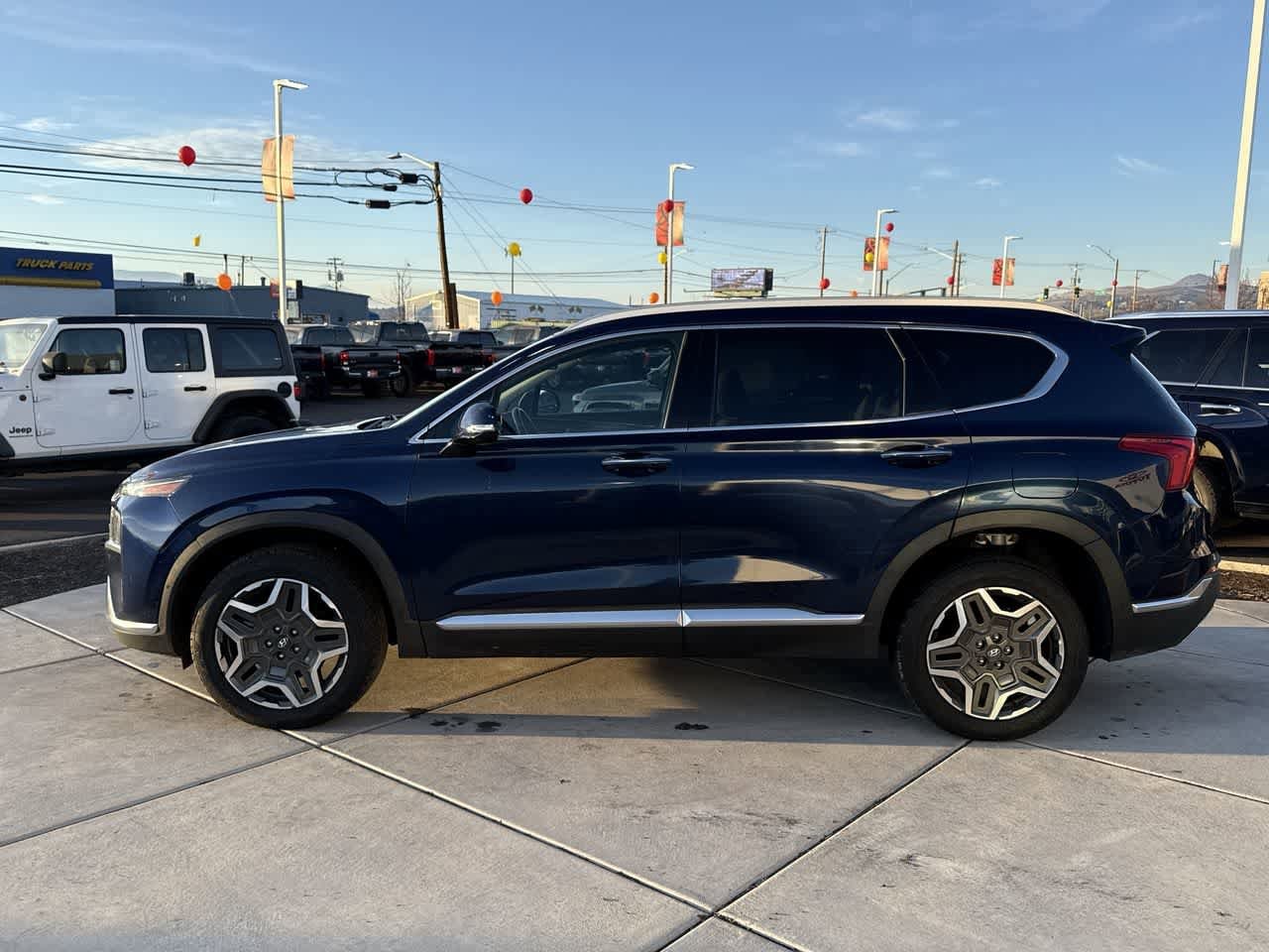 Thumbnail: 2023 Hyundai Santa Fe - 2