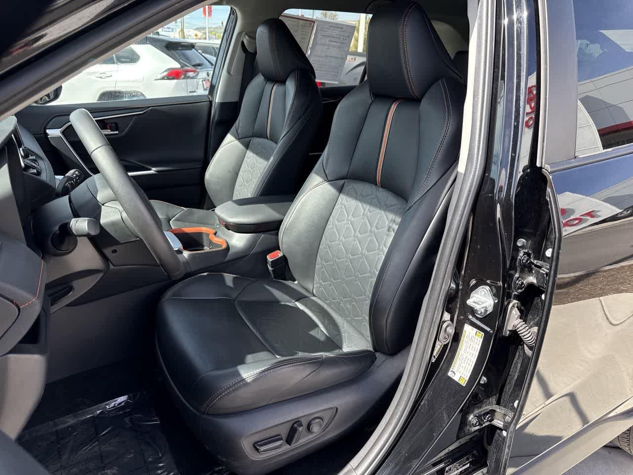 Thumbnail: 2024 Toyota RAV4 - 11