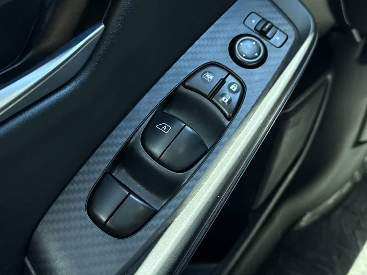 Thumbnail: 2022 Nissan Sentra - 22