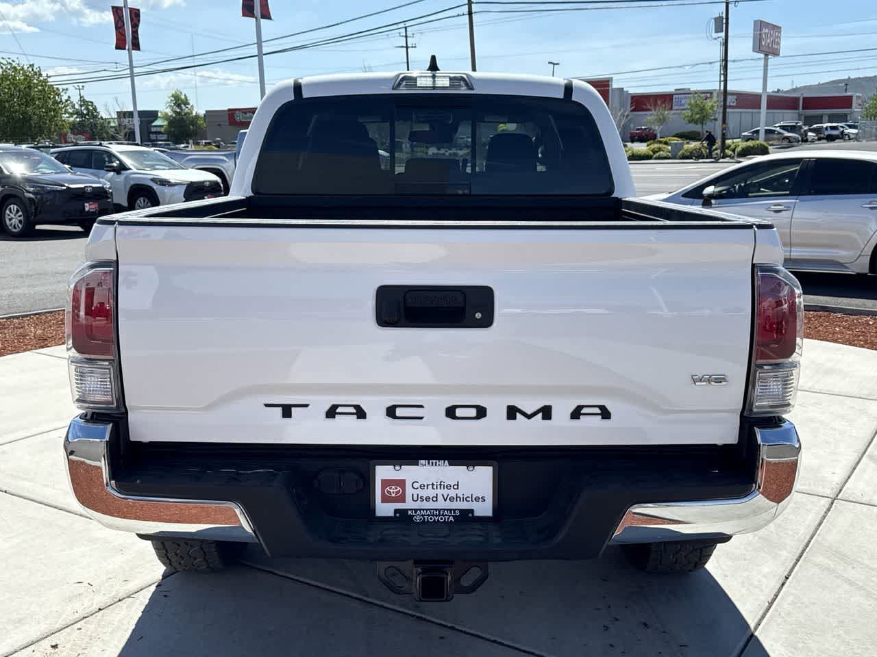 Thumbnail: 2023 Toyota Tacoma - 4