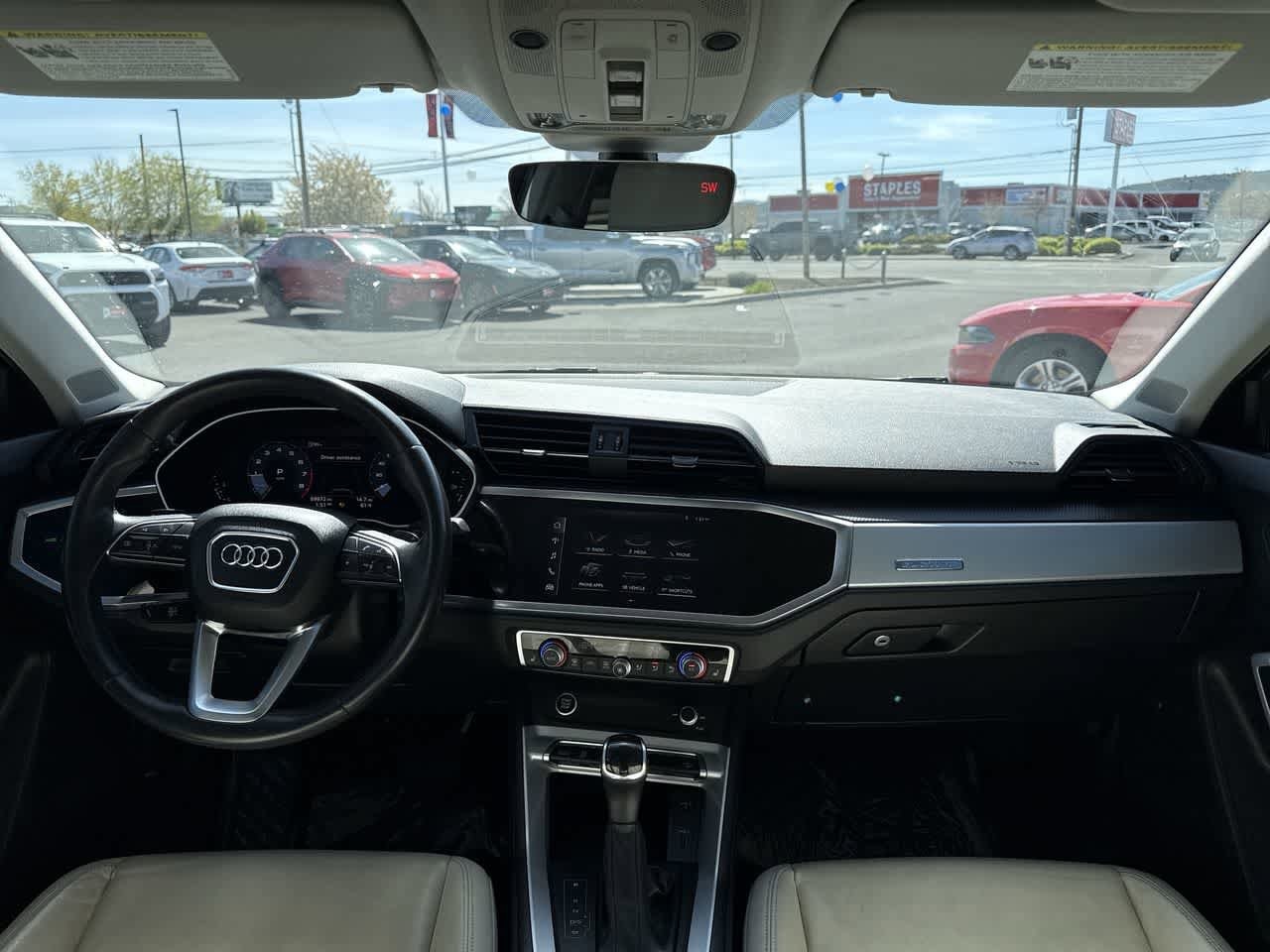 Thumbnail: 2021 Audi Q3 - 15