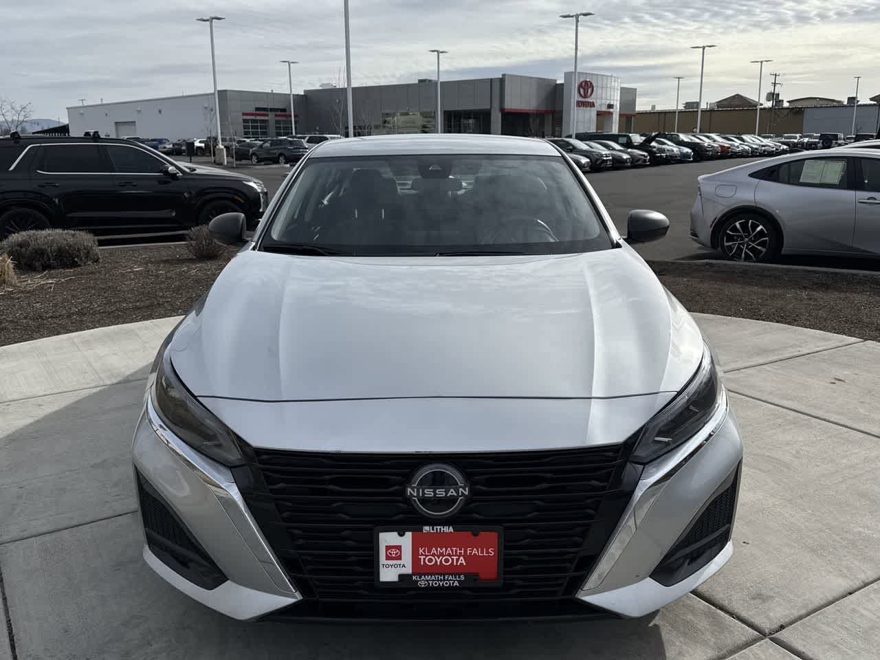 Thumbnail: 2024 Nissan Altima - 3