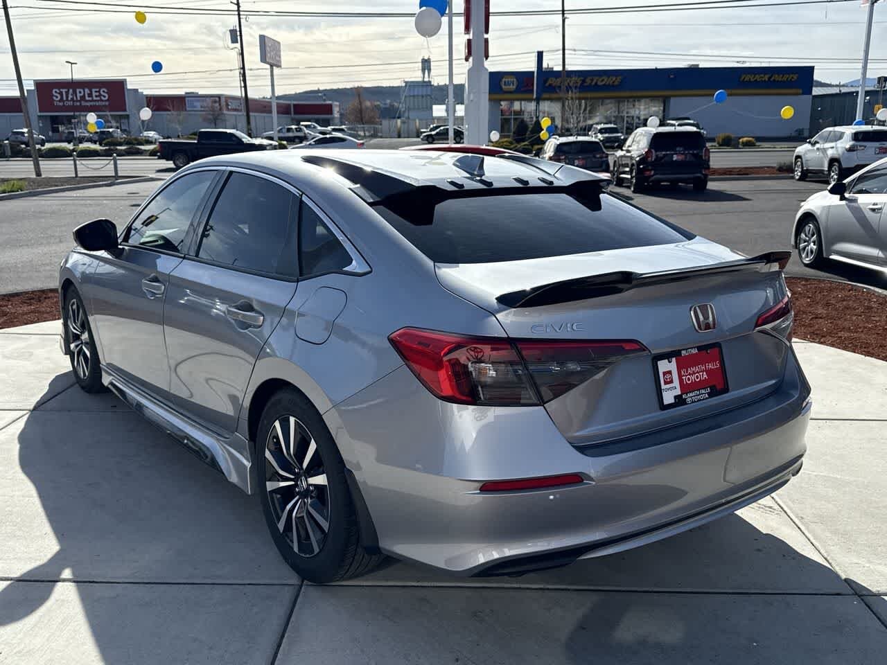 Thumbnail: 2023 Honda Civic - 5