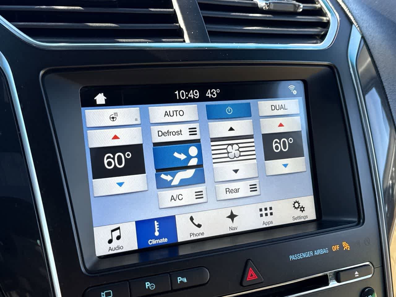 Thumbnail: 2017 Ford Explorer - 18