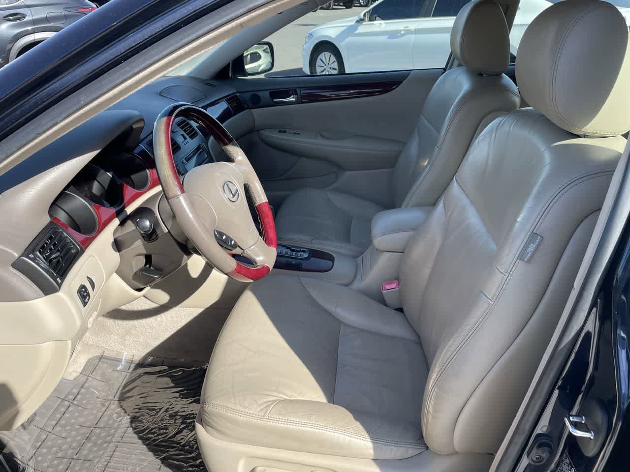 2004 Lexus ES 330 12