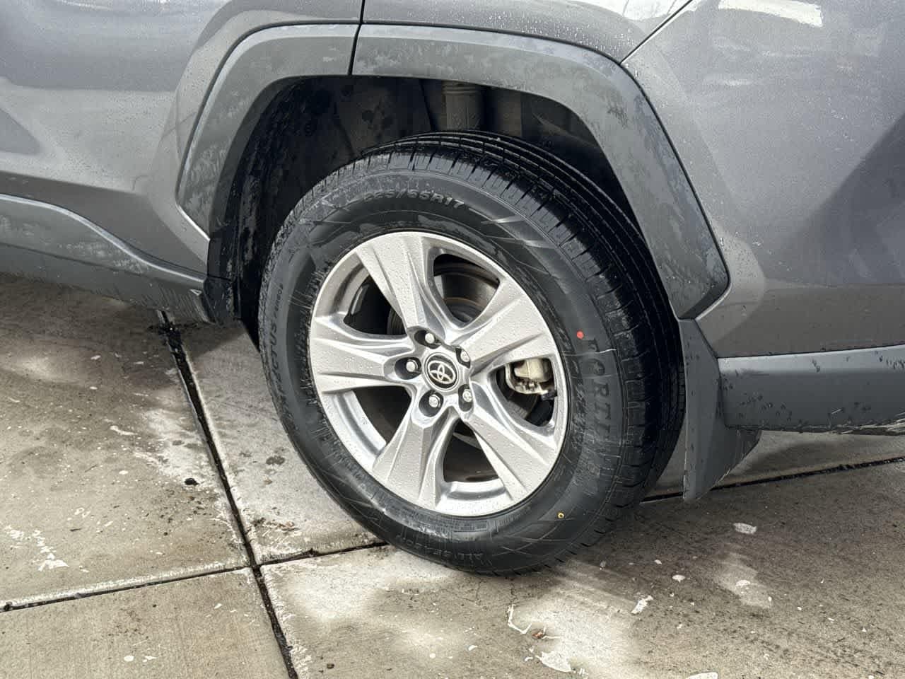 Thumbnail: 2023 Toyota RAV4 - 8