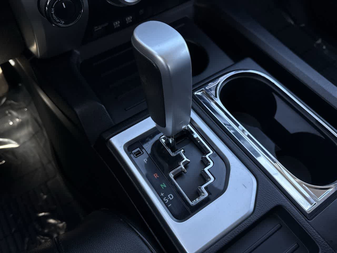 Thumbnail: 2021 Toyota Tundra - 20