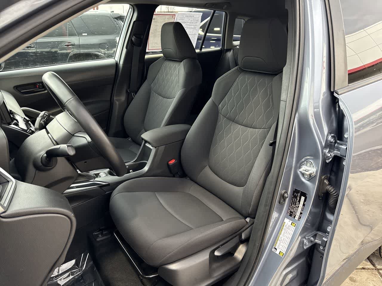 Thumbnail: 2023 Toyota Corolla Cross - 11