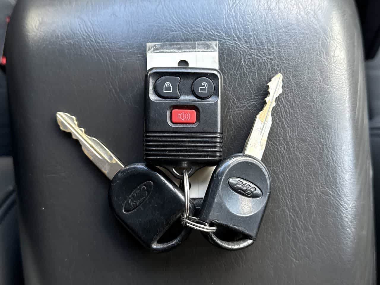 Thumbnail: 2006 Ford Escape - 22