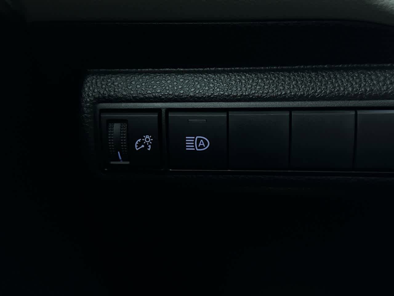 Thumbnail: 2022 Toyota Corolla - 21