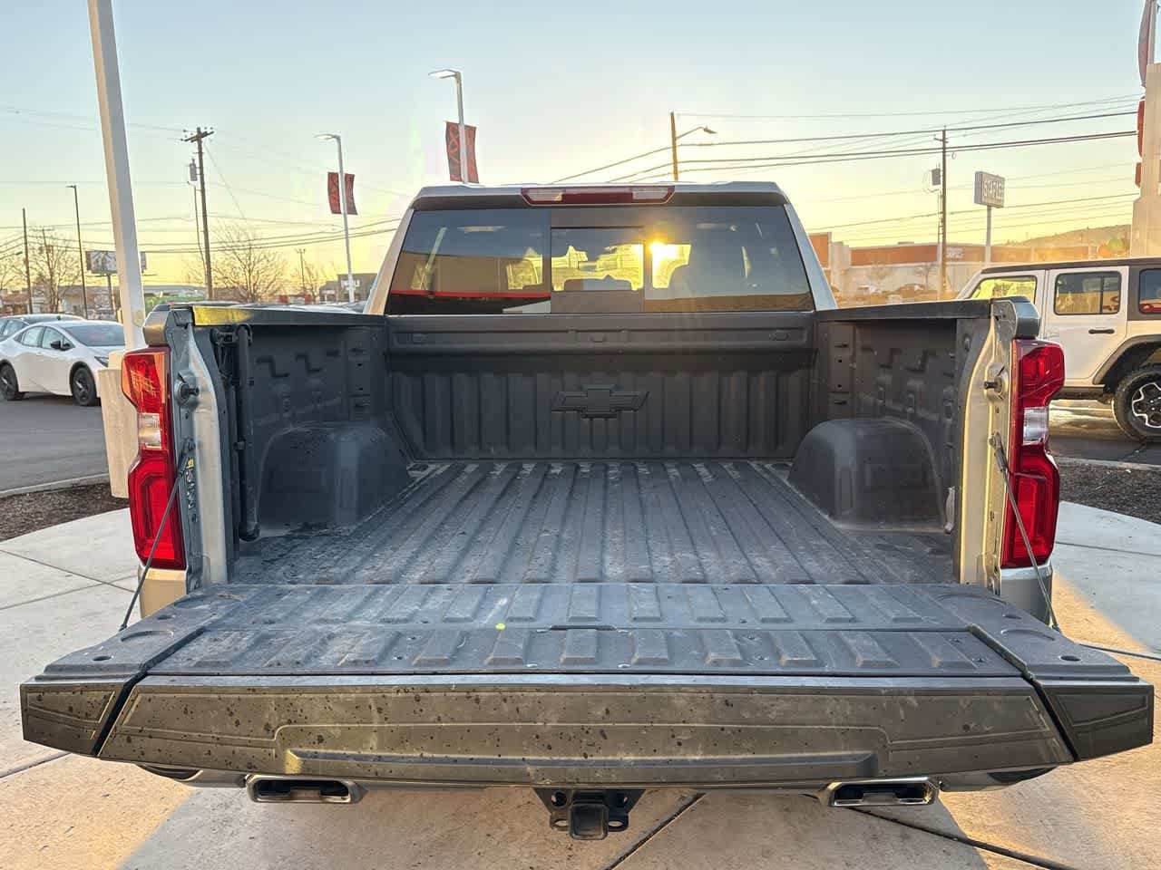 Thumbnail: 2024 Chevrolet Silverado 1500 - 6