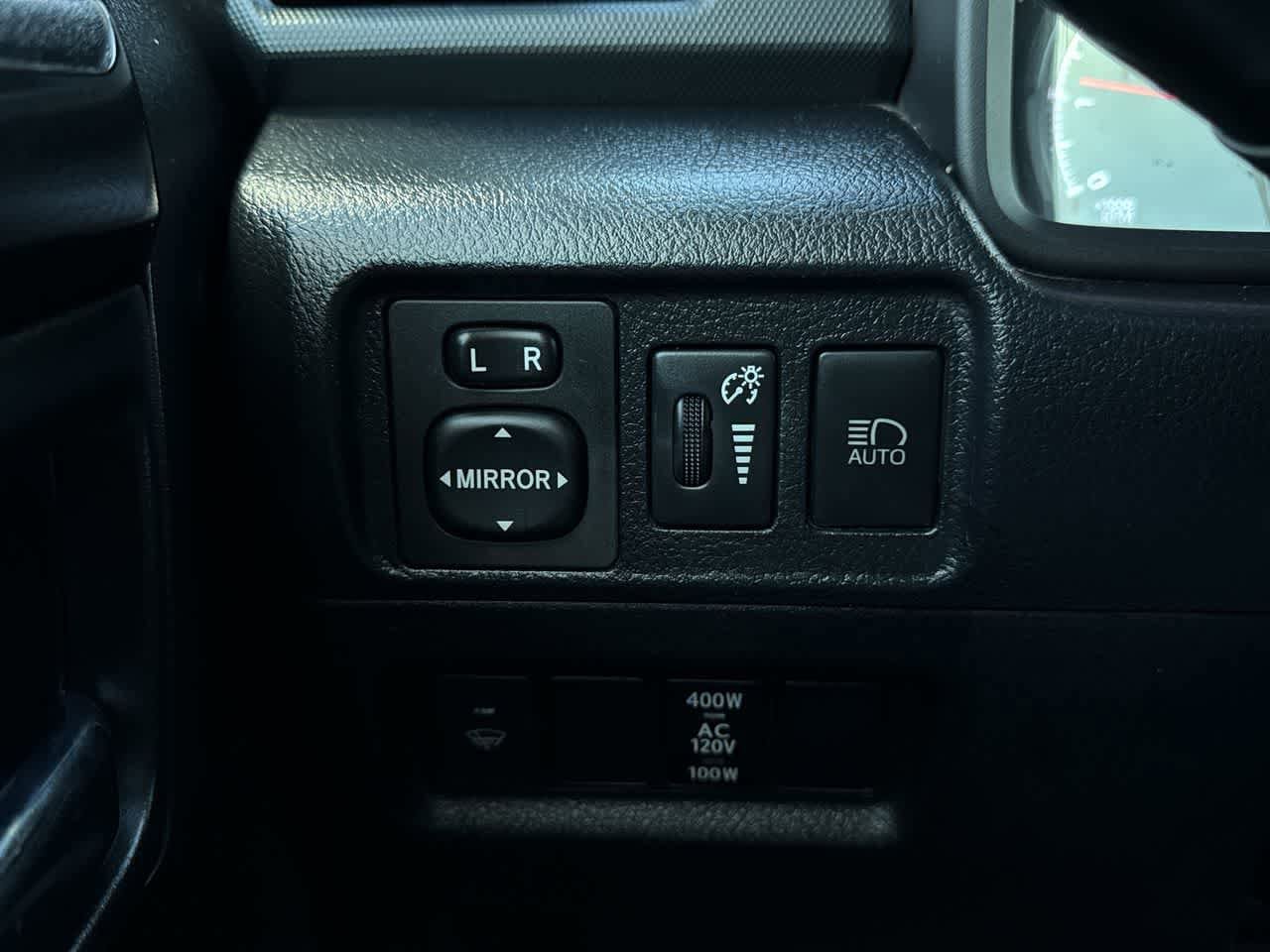 Thumbnail: 2021 Toyota 4Runner - 21