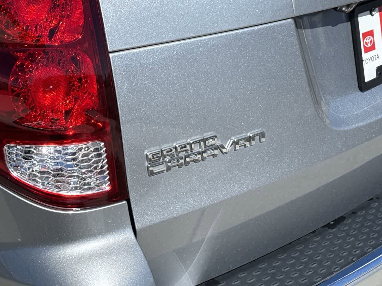 Thumbnail: 2019 Dodge Grand Caravan - 10