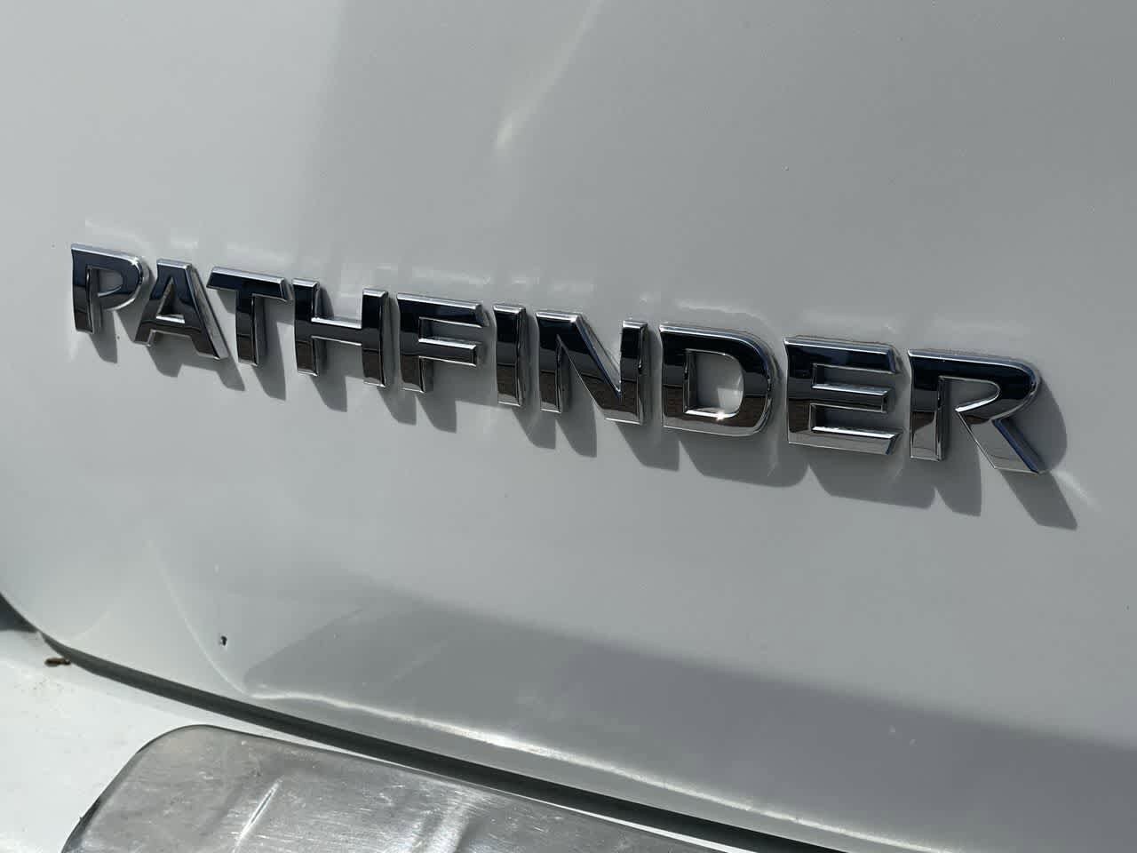 2013 Nissan Pathfinder Platinum 9