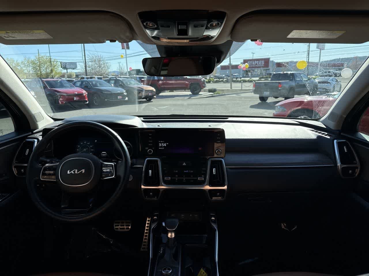 Thumbnail: 2023 Kia Sorento - 16