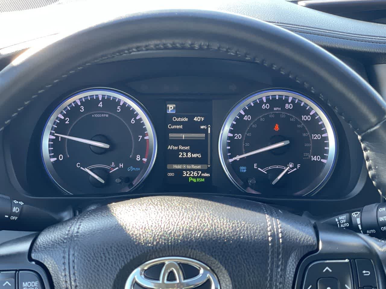 Thumbnail: 2019 Toyota Highlander - 20
