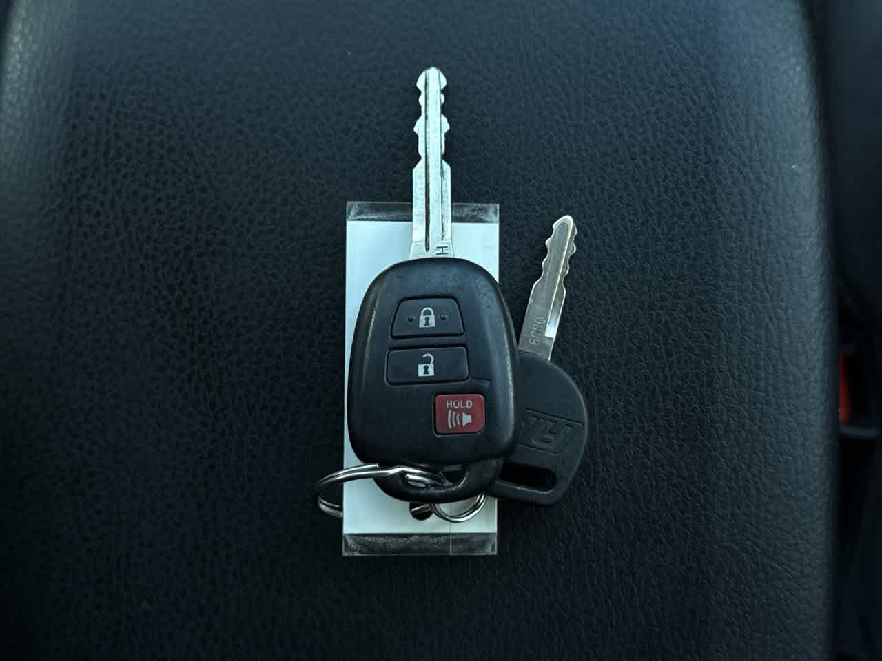 Thumbnail: 2020 Toyota Tacoma - 22