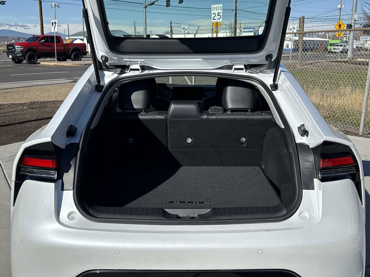 Thumbnail: 2023 Toyota Prius - 6