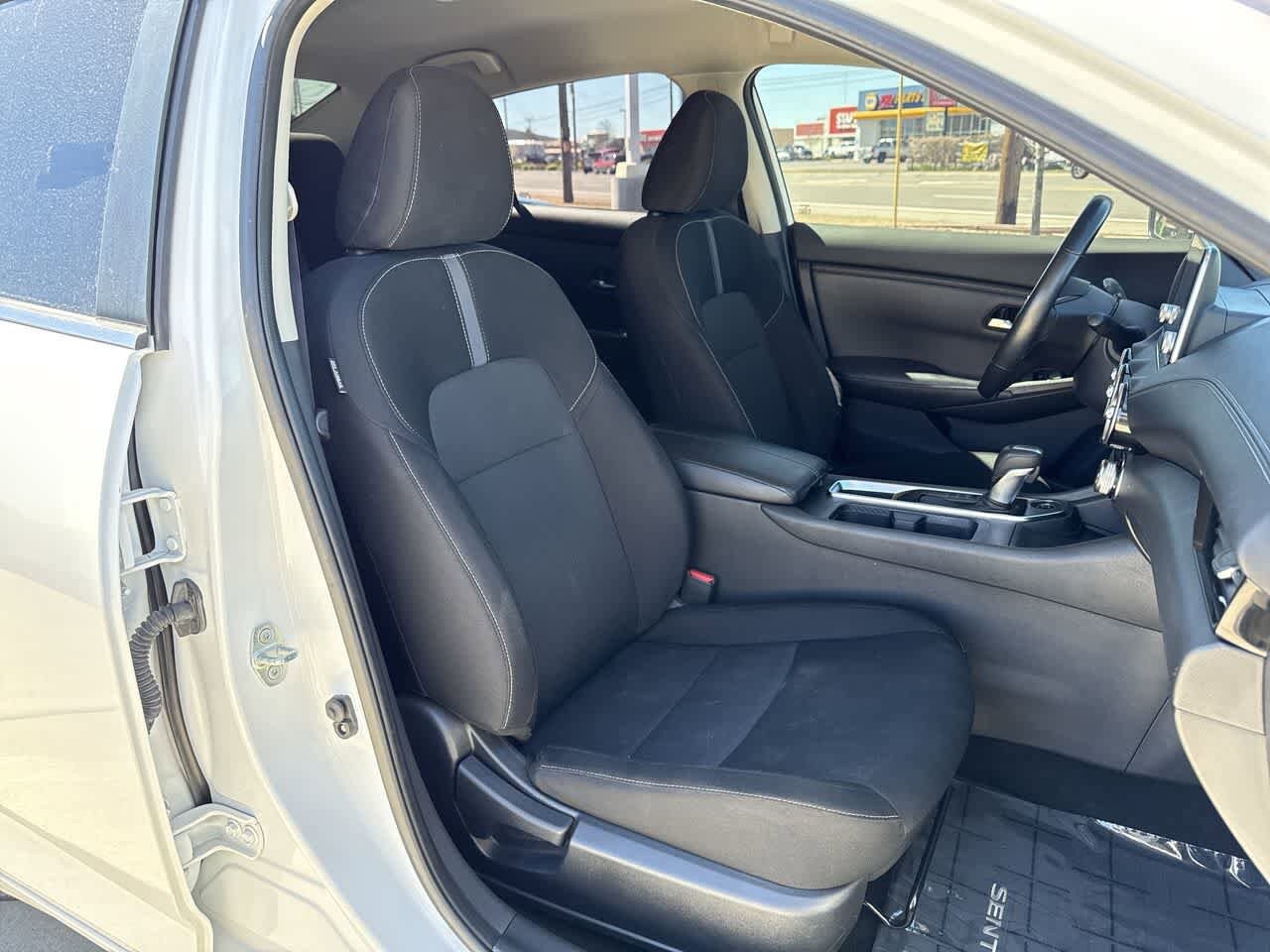 Thumbnail: 2022 Nissan Sentra - 14