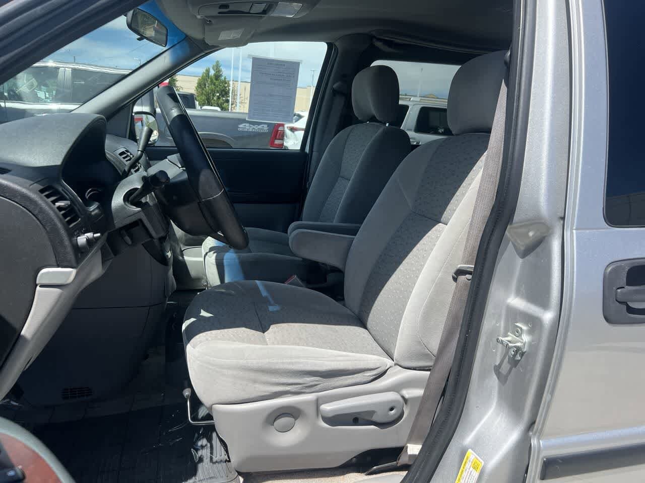 Thumbnail: 2008 Chevrolet Uplander - 13