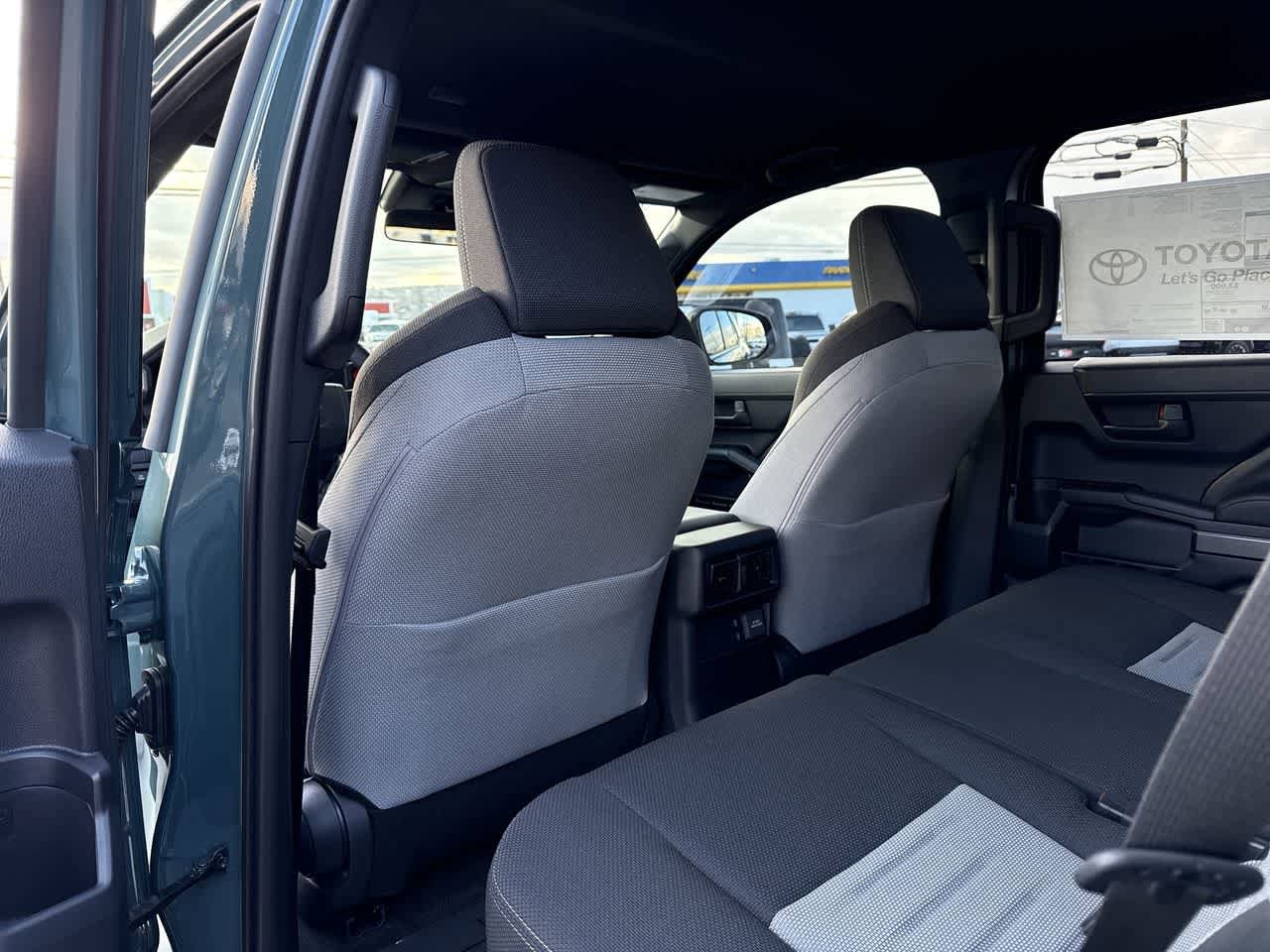Thumbnail: 2025 Toyota 4Runner - 13