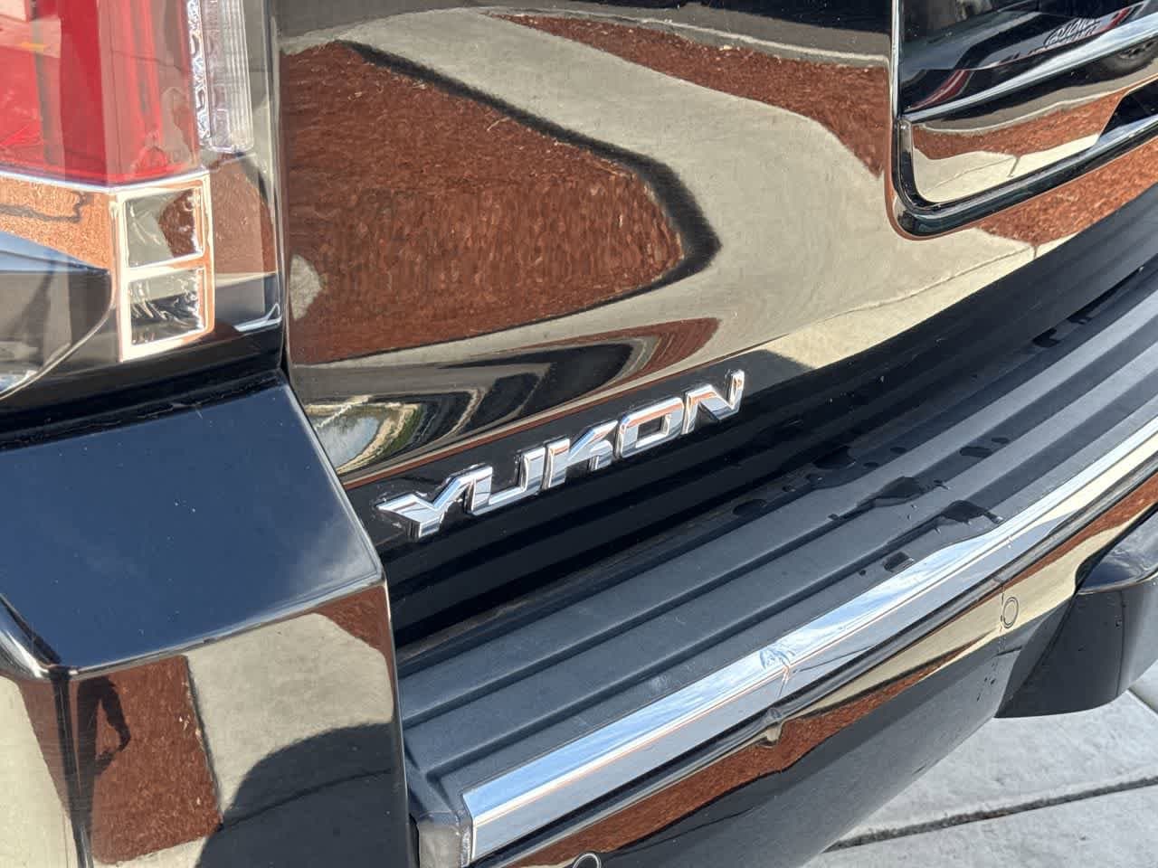 Thumbnail: 2015 GMC Yukon - 9