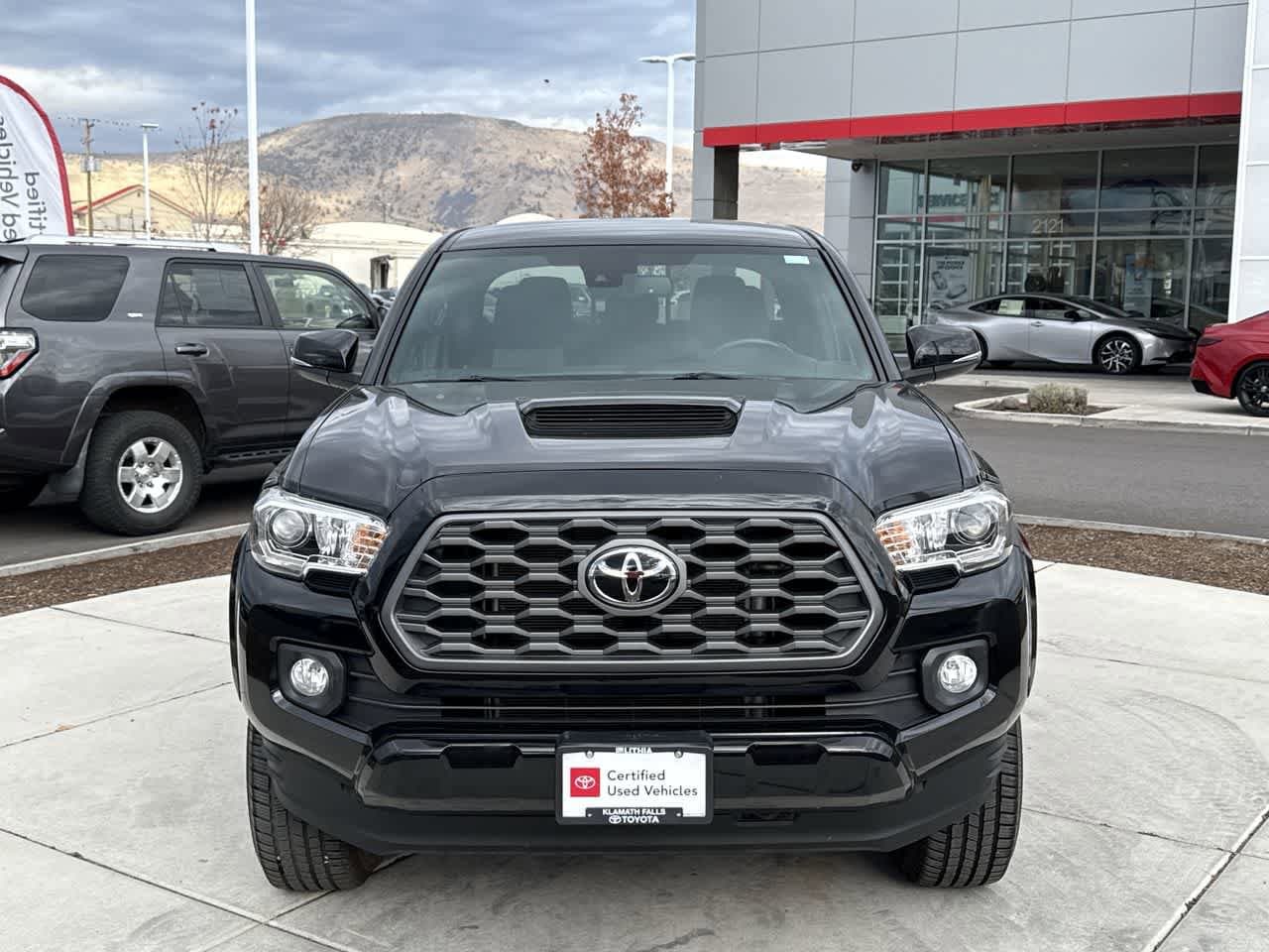 Thumbnail: 2021 Toyota Tacoma - 3