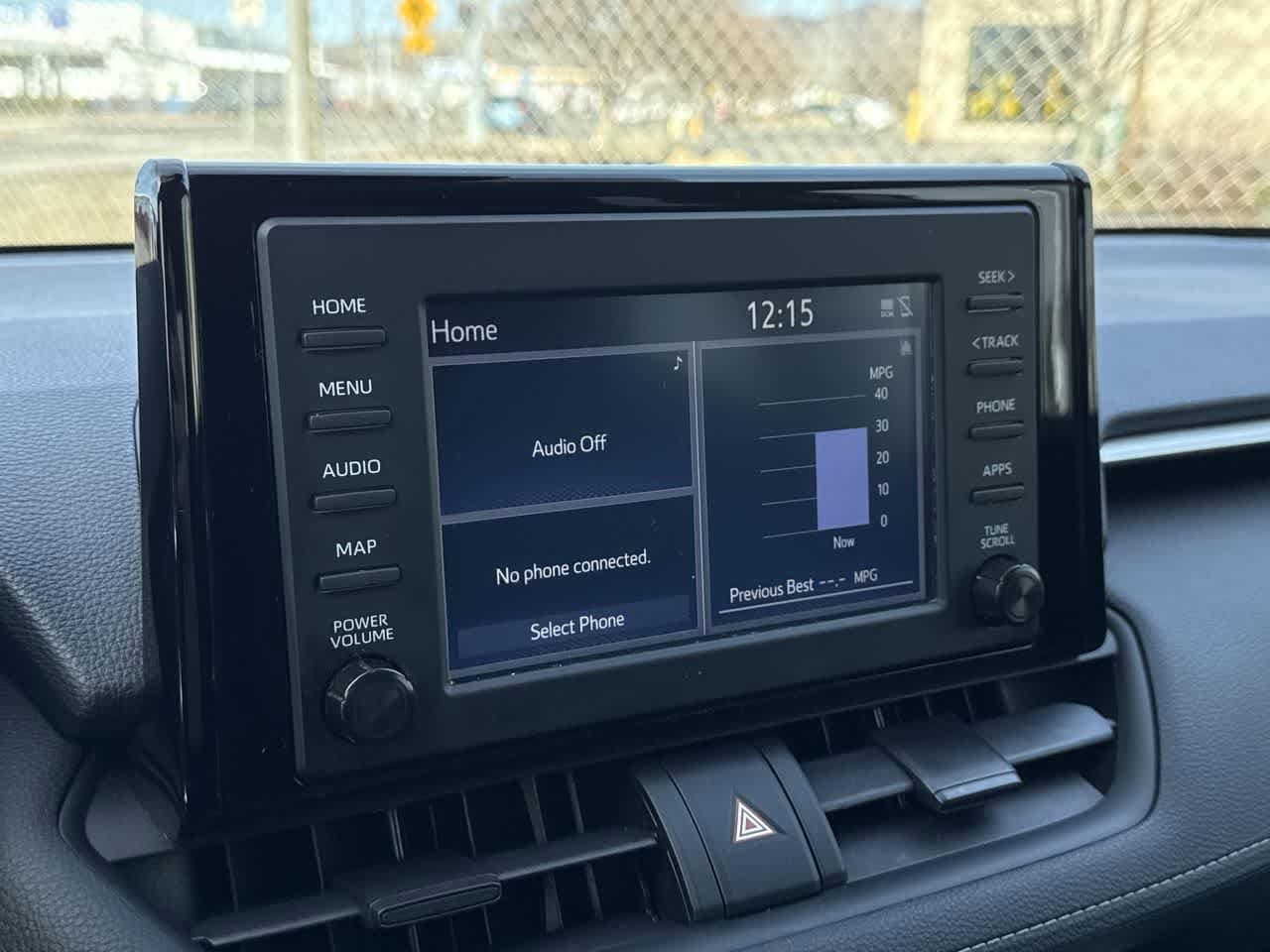 Thumbnail: 2019 Toyota RAV4 - 18