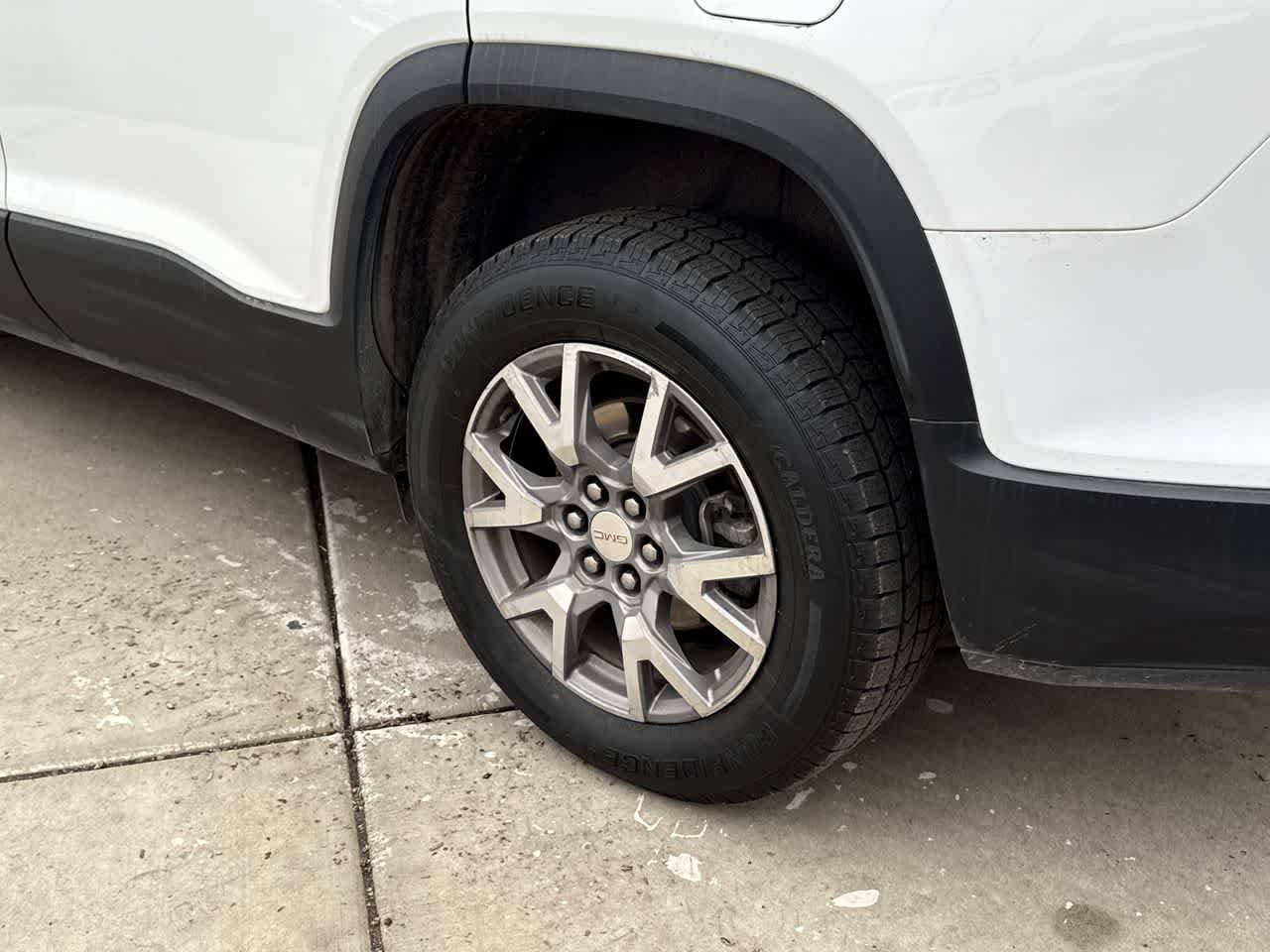 Thumbnail: 2020 GMC Acadia - 8