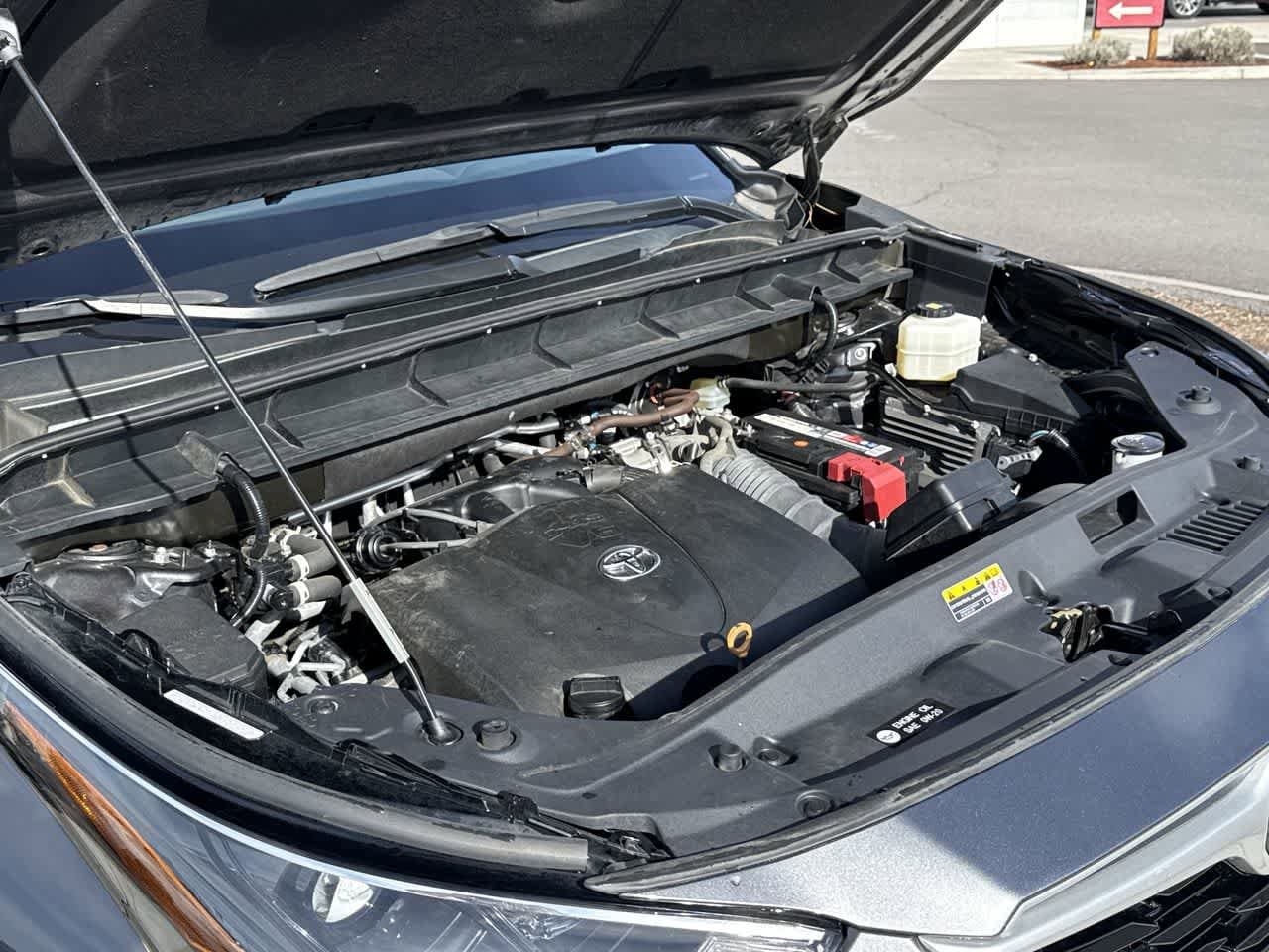Thumbnail: 2021 Toyota Highlander - 7