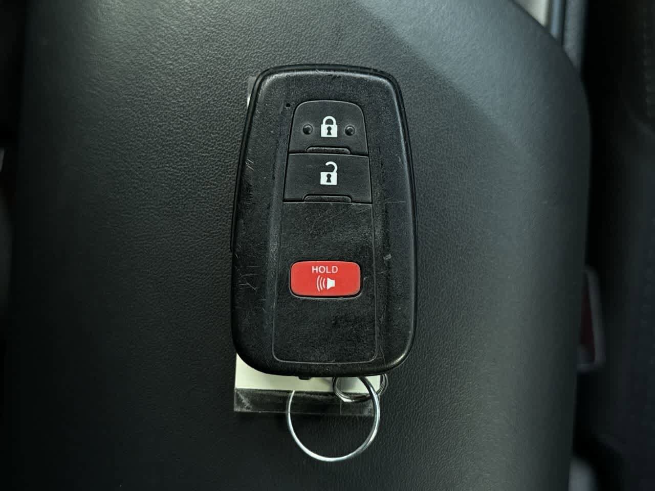 Thumbnail: 2018 Toyota C-HR - 23