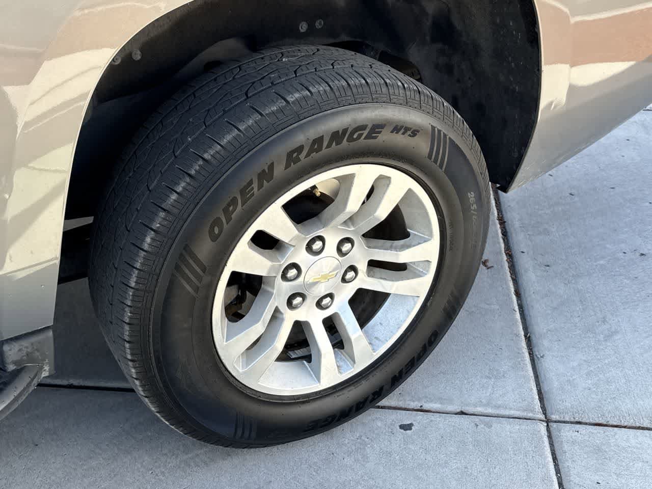Thumbnail: 2018 Chevrolet Tahoe - 8