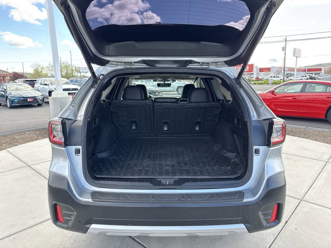 Thumbnail: 2020 Subaru Outback - 6