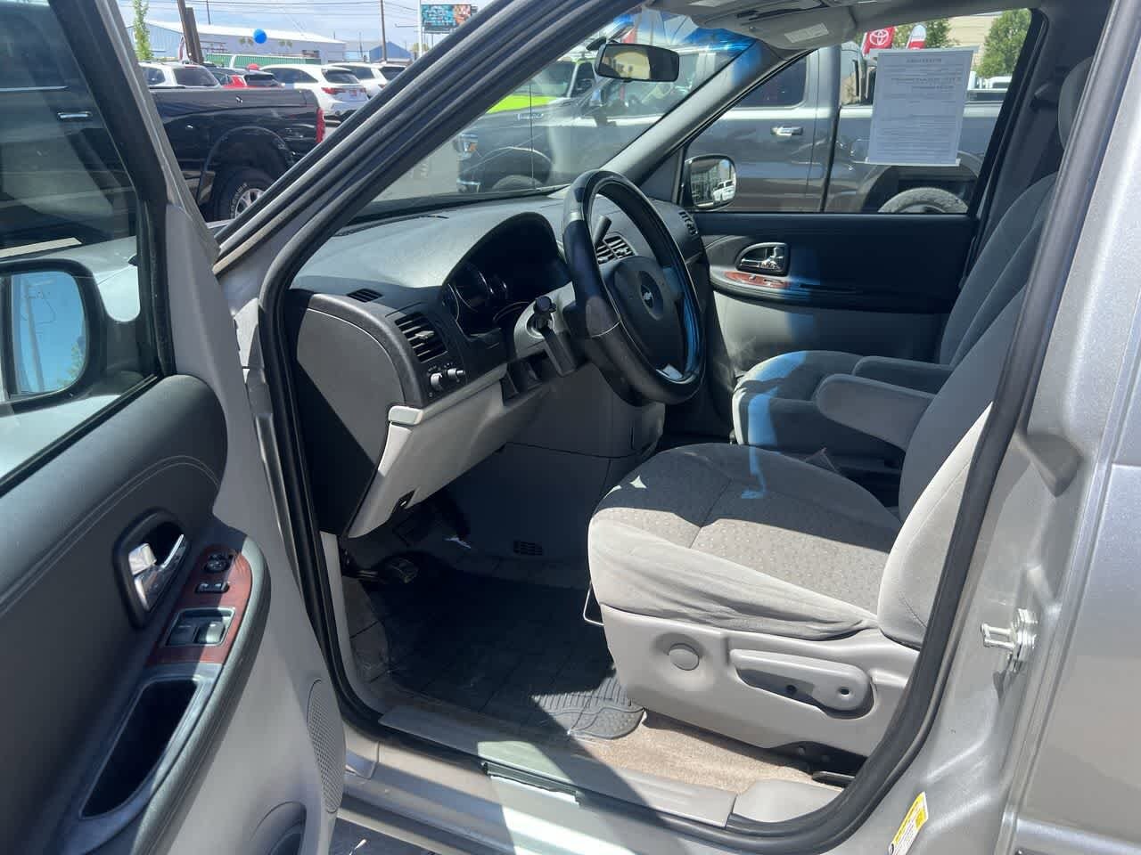 Thumbnail: 2008 Chevrolet Uplander - 12