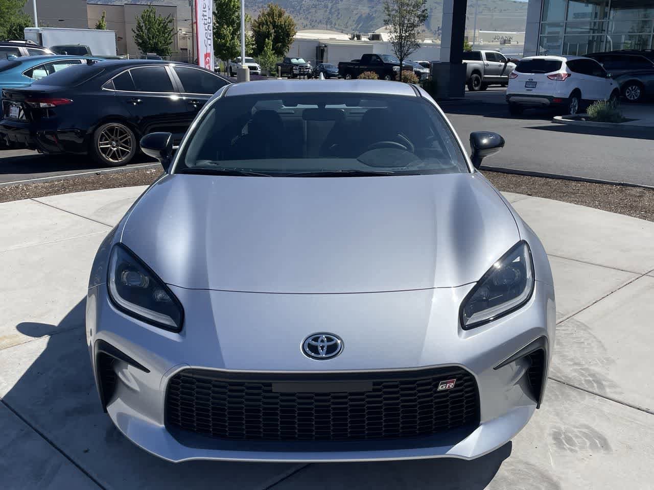 Thumbnail: 2025 Toyota GR86 - 3