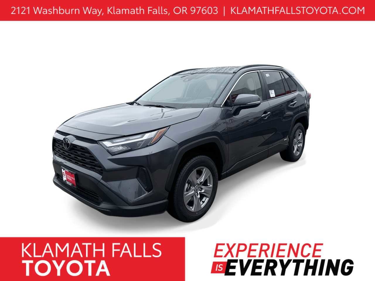 2025 Toyota RAV4 LE's photo
