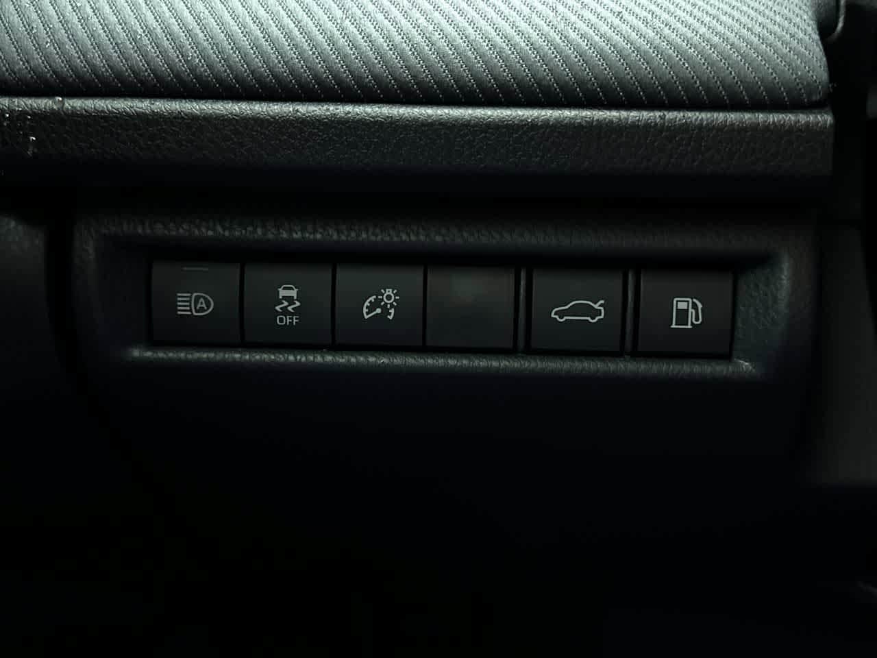 Thumbnail: 2026 Toyota Camry - 21