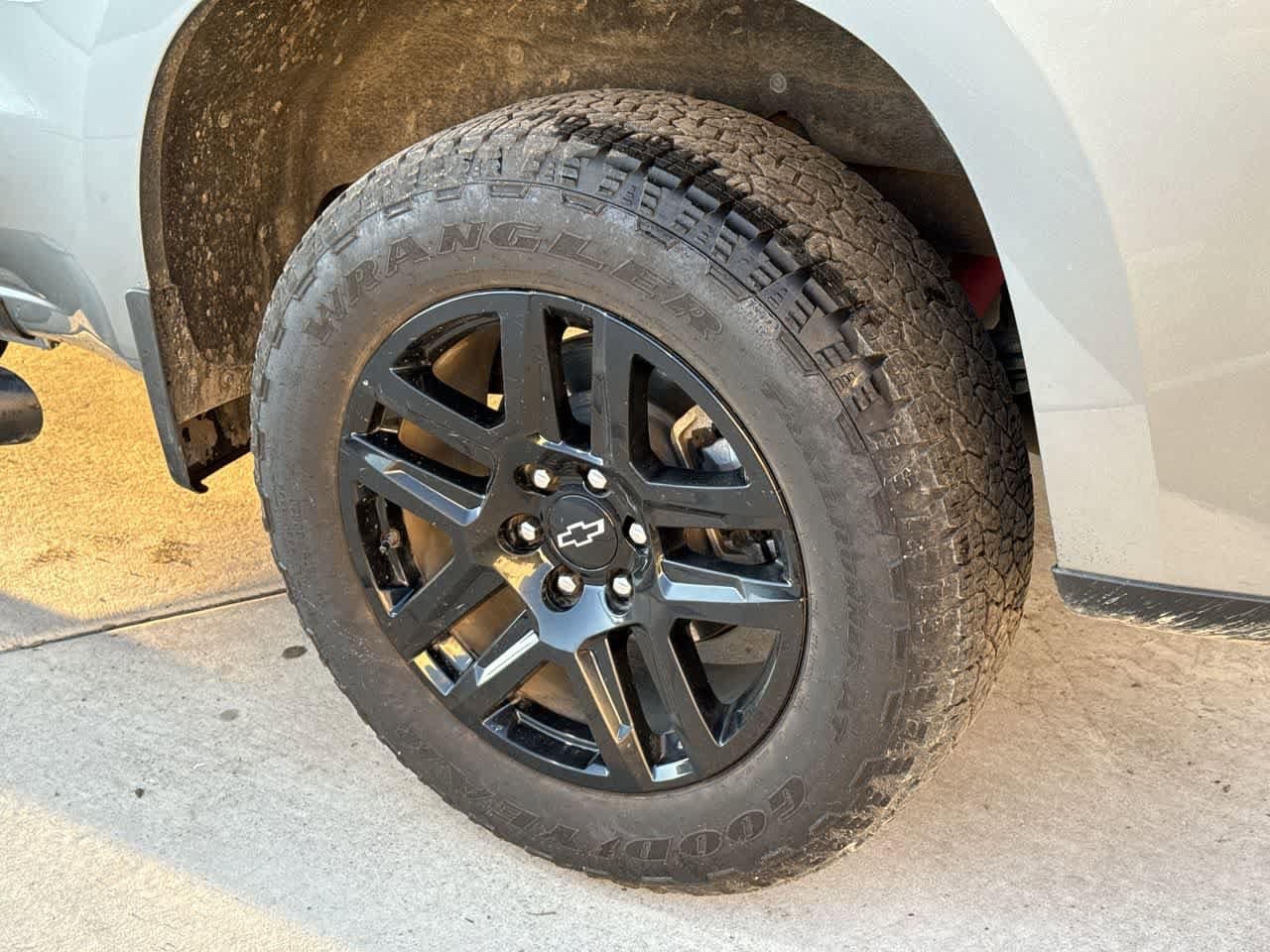 Thumbnail: 2024 Chevrolet Silverado 1500 - 8