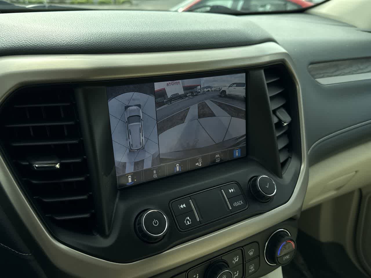 Thumbnail: 2022 GMC Acadia - 20