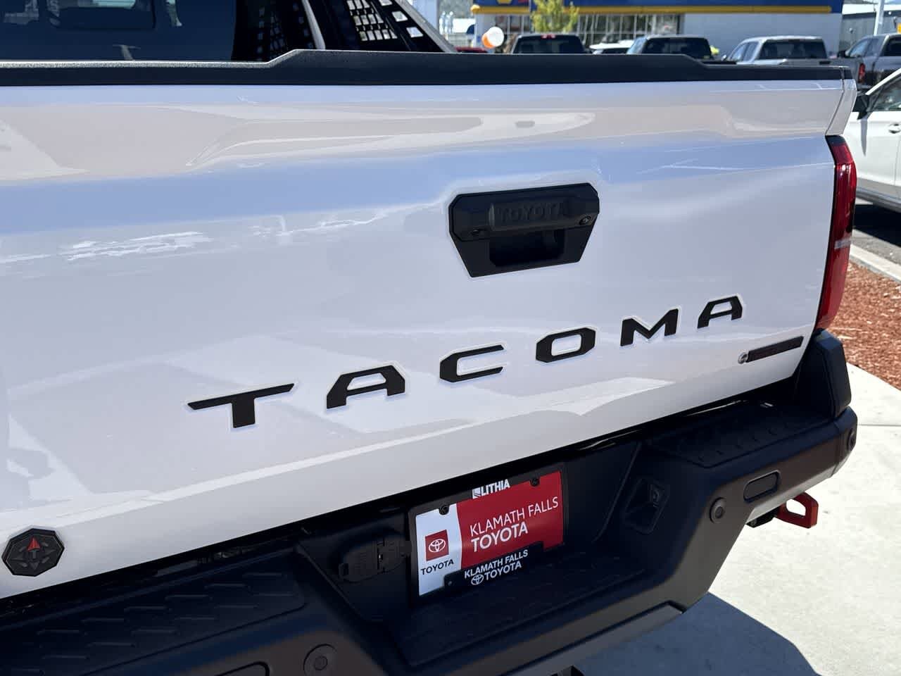 2026 Toyota Tacoma Trailhunter - Photo 9
