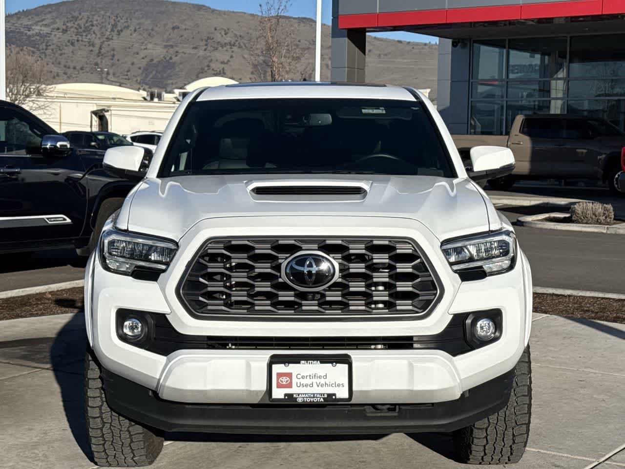 Thumbnail: 2023 Toyota Tacoma - 3