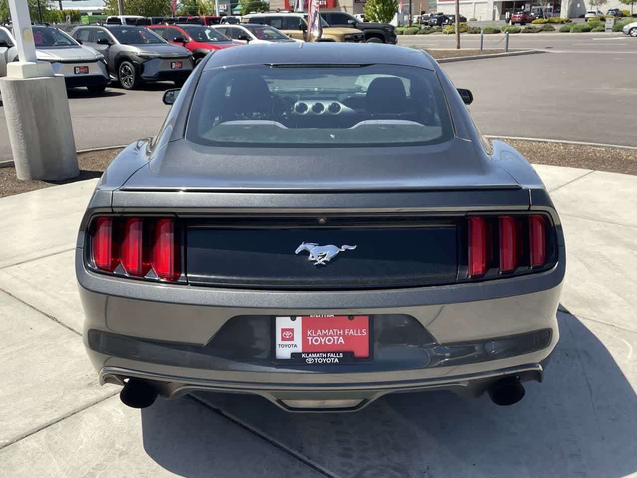 Thumbnail: 2017 Ford Mustang - 4