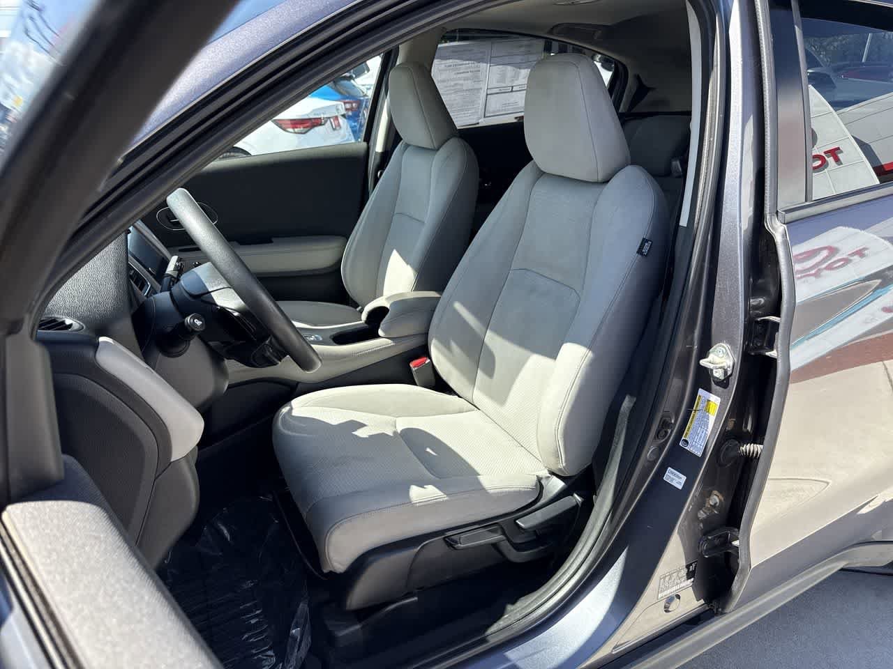 Thumbnail: 2019 Honda HR-V - 11