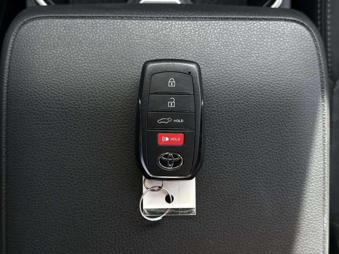 Thumbnail: 2025 Toyota 4Runner - 22