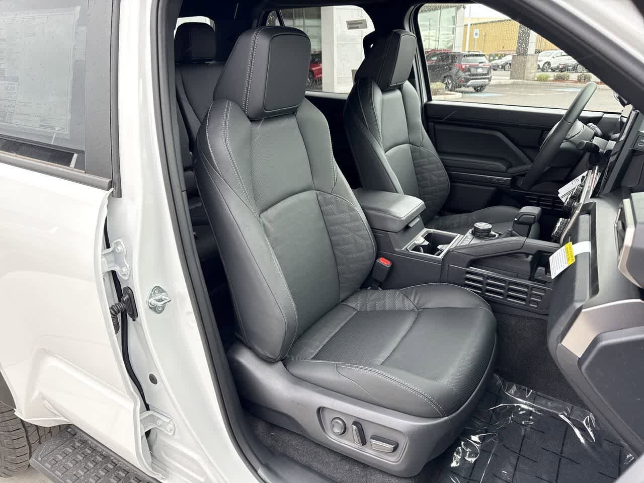 Thumbnail: 2026 Toyota 4Runner - 14