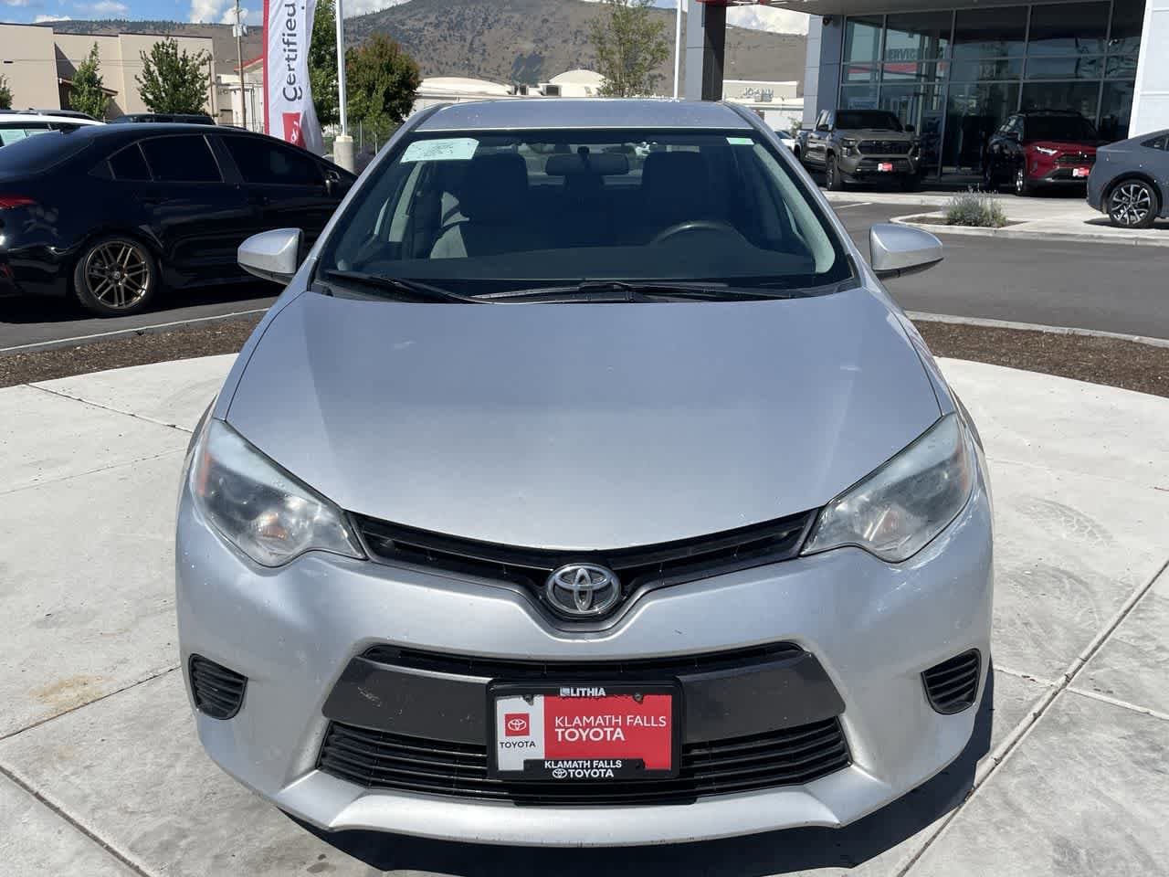 Thumbnail: 2015 Toyota Corolla - 3