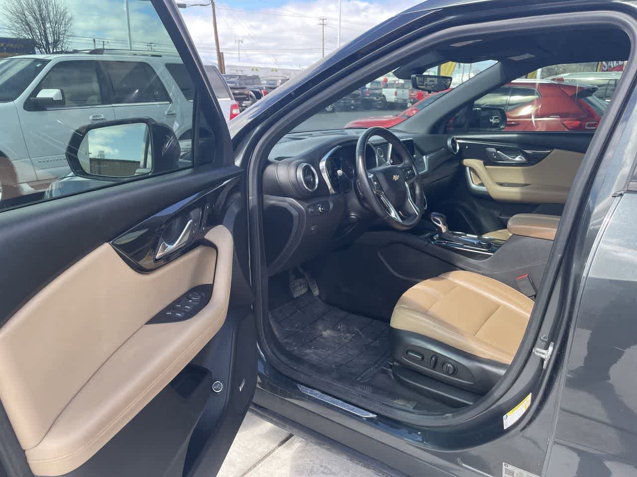 Thumbnail: 2019 Chevrolet Blazer - 11