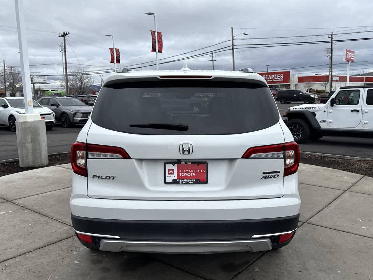 Thumbnail: 2020 Honda Pilot - 4