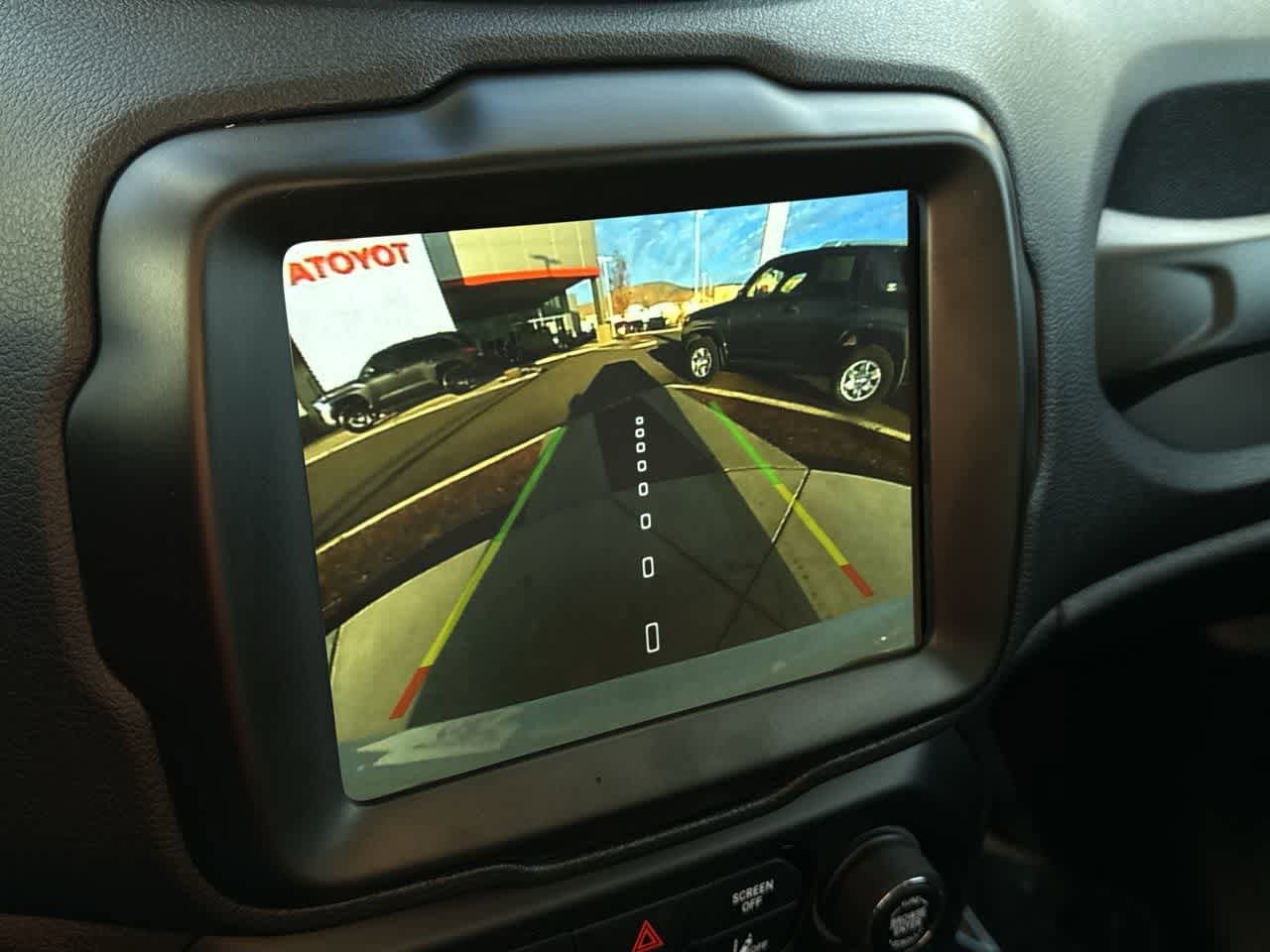 Thumbnail: 2023 Jeep Renegade - 19